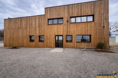 Hala productie premium+pachet afacere, domeniu de 4.700 mp teren,Solovastru, Mures - Targu Mures