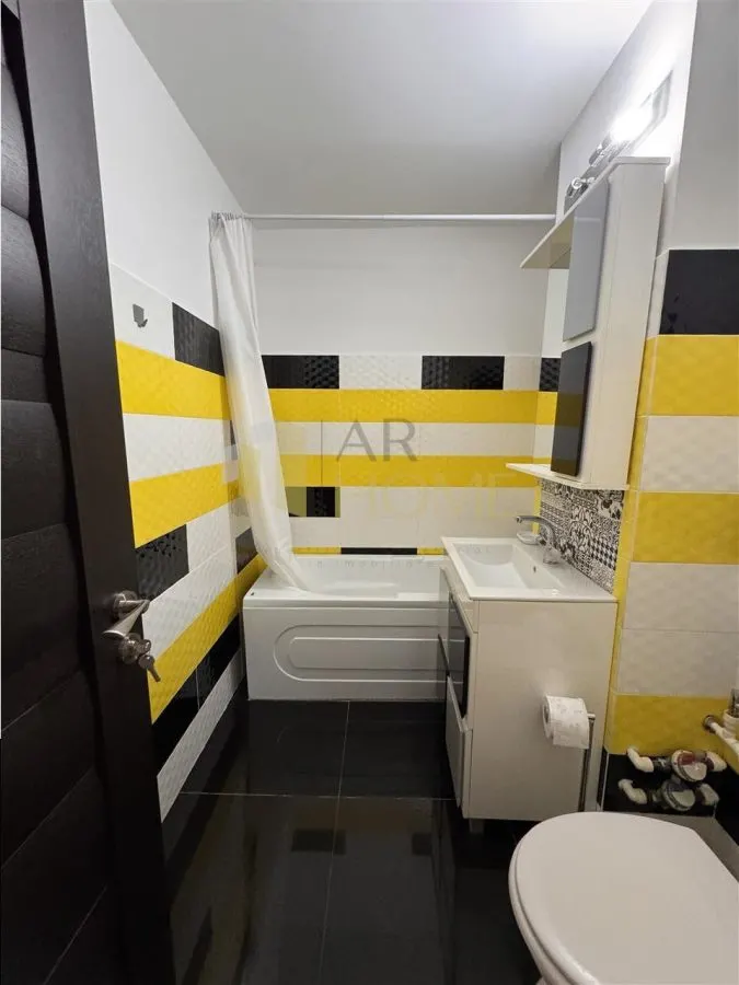 Garsoniera dubla, in Ploiesti, zona ultracentrala - foto 11