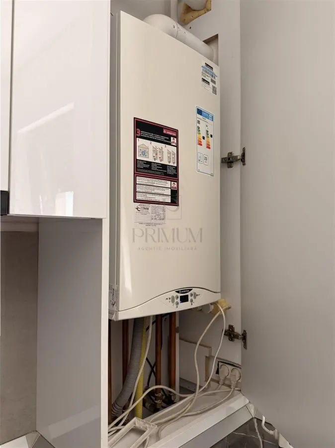 GIROC - 2 CAMERE - mobilat, utilat - LIFT - LOC DE PARCARE INCLUS - foto 6