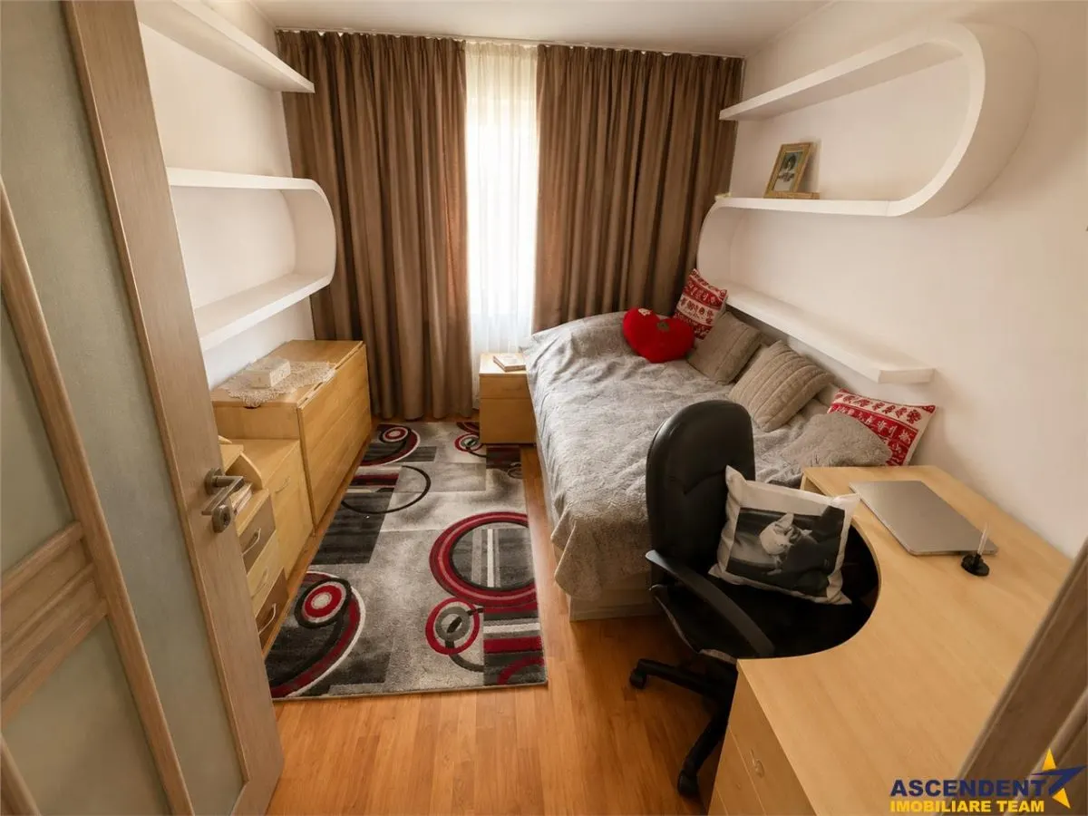 Apartament decomandat Calea Bucuresti. intrare pe Carpatilor,  Brasov - foto 4