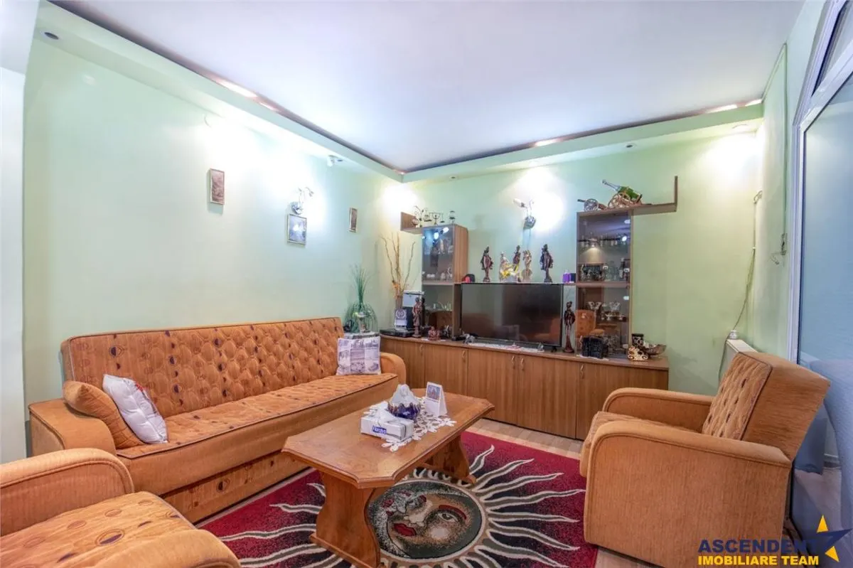 Rezidenta cu 5 camere, curte individuala, gata de mutat, SemiCentral, Brasov - foto 12