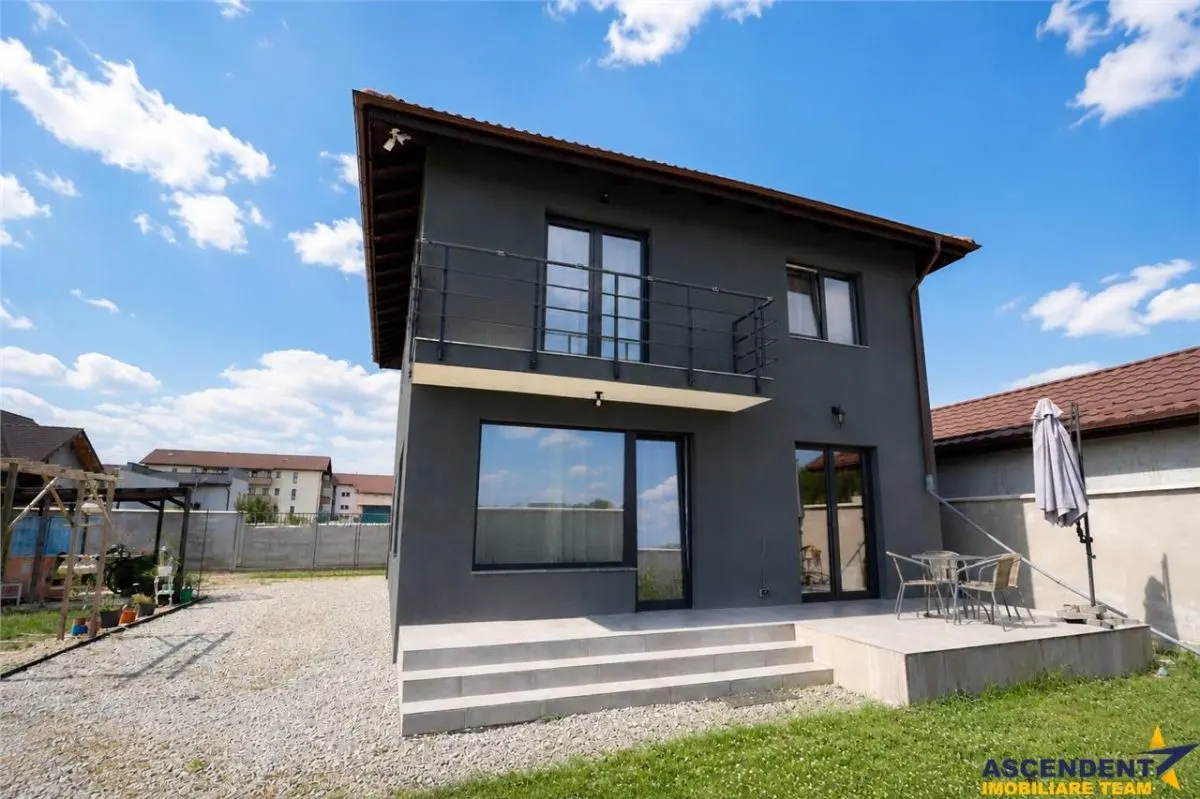 Casa familiala,3 dormitoare,incazire pardoseala,terasa,530 mp teren,Sanpetru, Brasov - foto 20