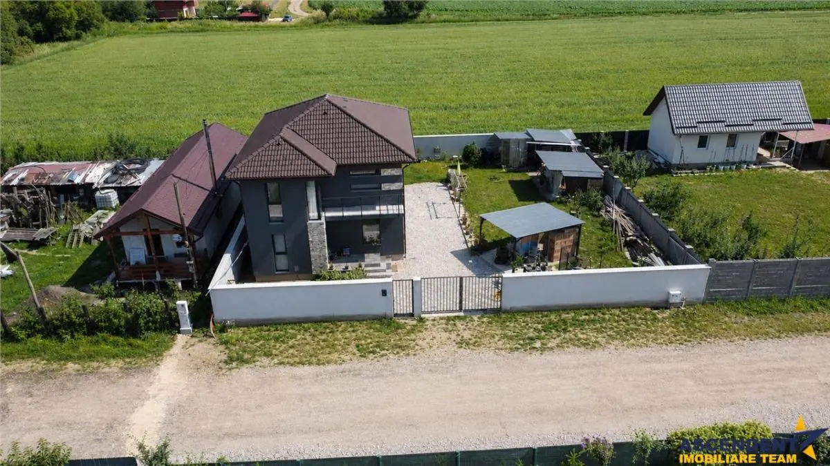 Casa familiala,3 dormitoare,incazire pardoseala,terasa,530 mp teren,Sanpetru, Brasov - foto 10