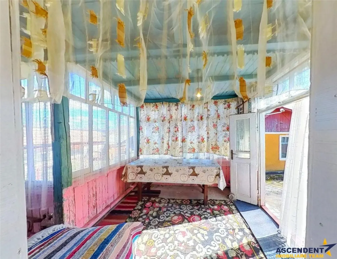 4.300 mp teren, pomicultura +casa traditionala, anexe, Craiesti, Mures. - foto 2
