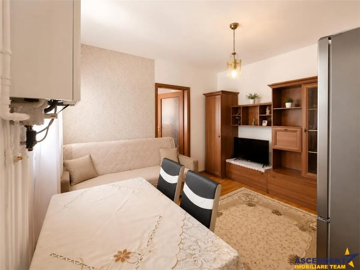 Apartament pe 2 camere cu potential,  zona Ady Endre, Targu Mures - foto 7