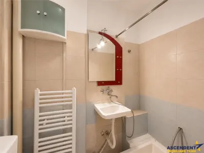 Apartament pe 2 camere cu potential,  zona Ady Endre, Targu Mures - foto 9
