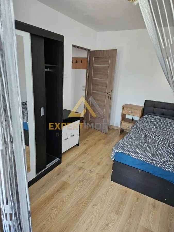 Apartament de închiriat cu 3 dormitoare Regele Mihai - foto 3