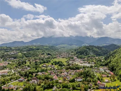 Vila 7 camere,250 mp,semineu,terase,800 mp teren,rezidential/ turistic,Predelut,Brasov - foto 7