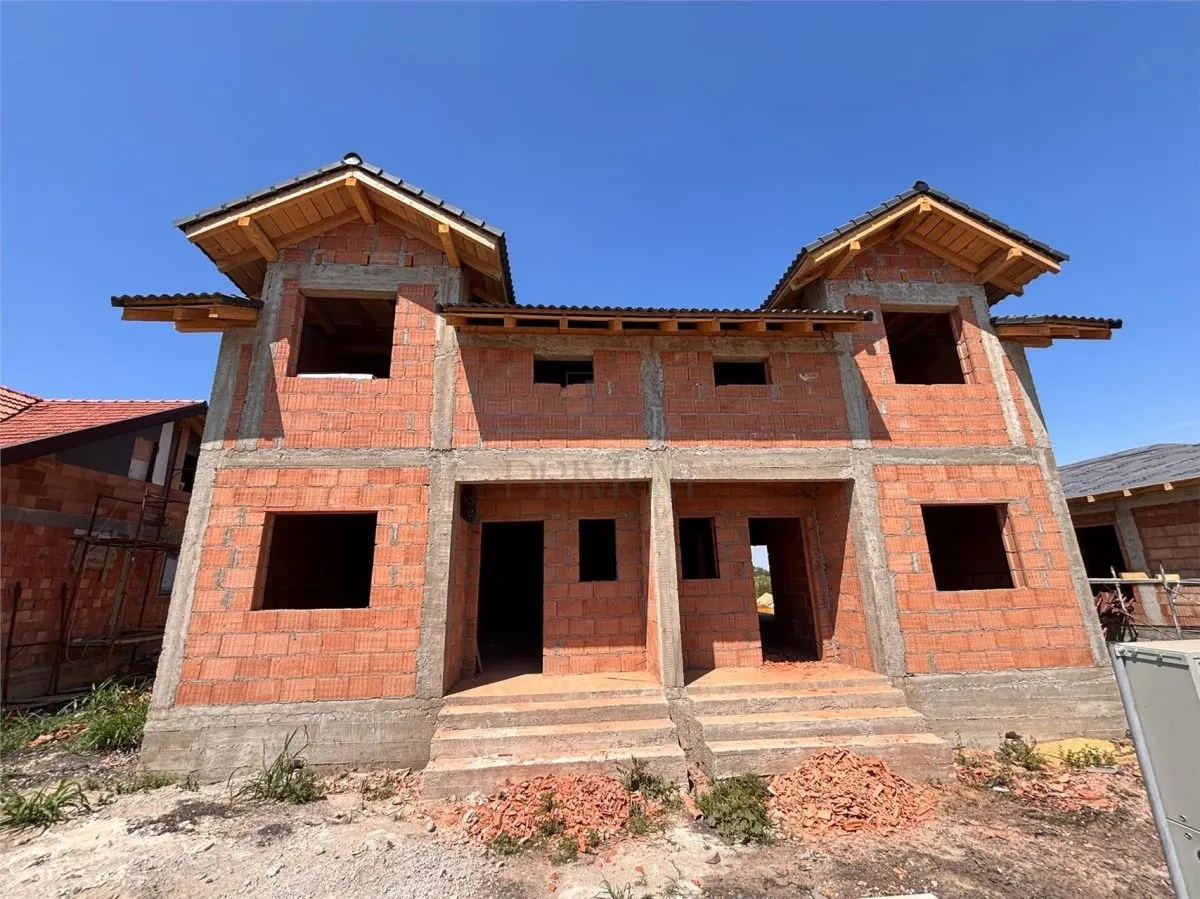 DUPLEX P+1, MOSNITA NOUA, 4 CAMERE, 360MP TEREN. - foto 2