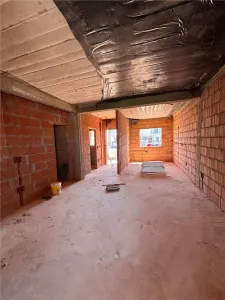 DUPLEX P+1, MOSNITA NOUA, 4 CAMERE, 360MP TEREN. - foto 10