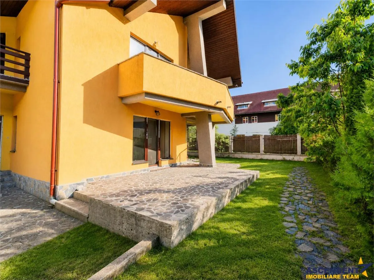 Vila stil si cu potential turistic, +8camere, 6 bai, panorama, terase, gradina, Busteni, Valea Alba. - foto 12