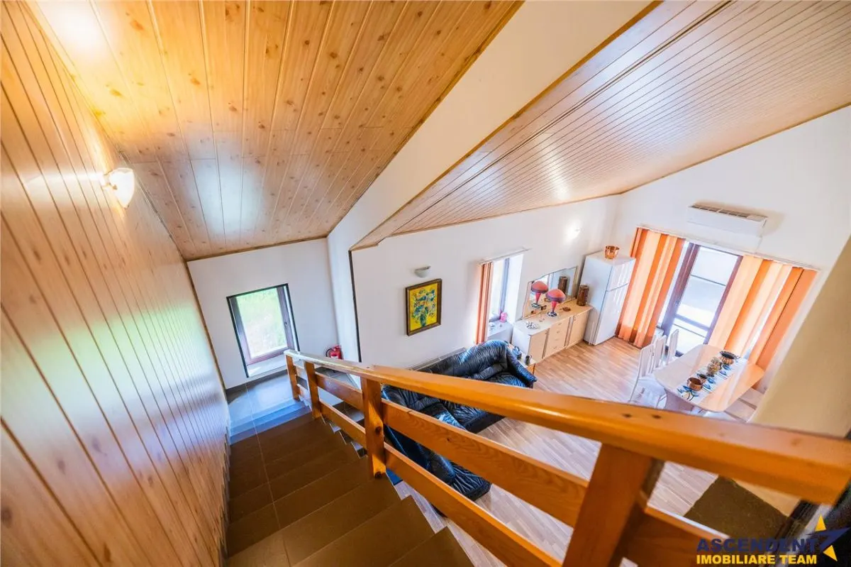 Vila stil si cu potential turistic, +8camere, 6 bai, panorama, terase, gradina, Busteni, Valea Alba. - foto 15