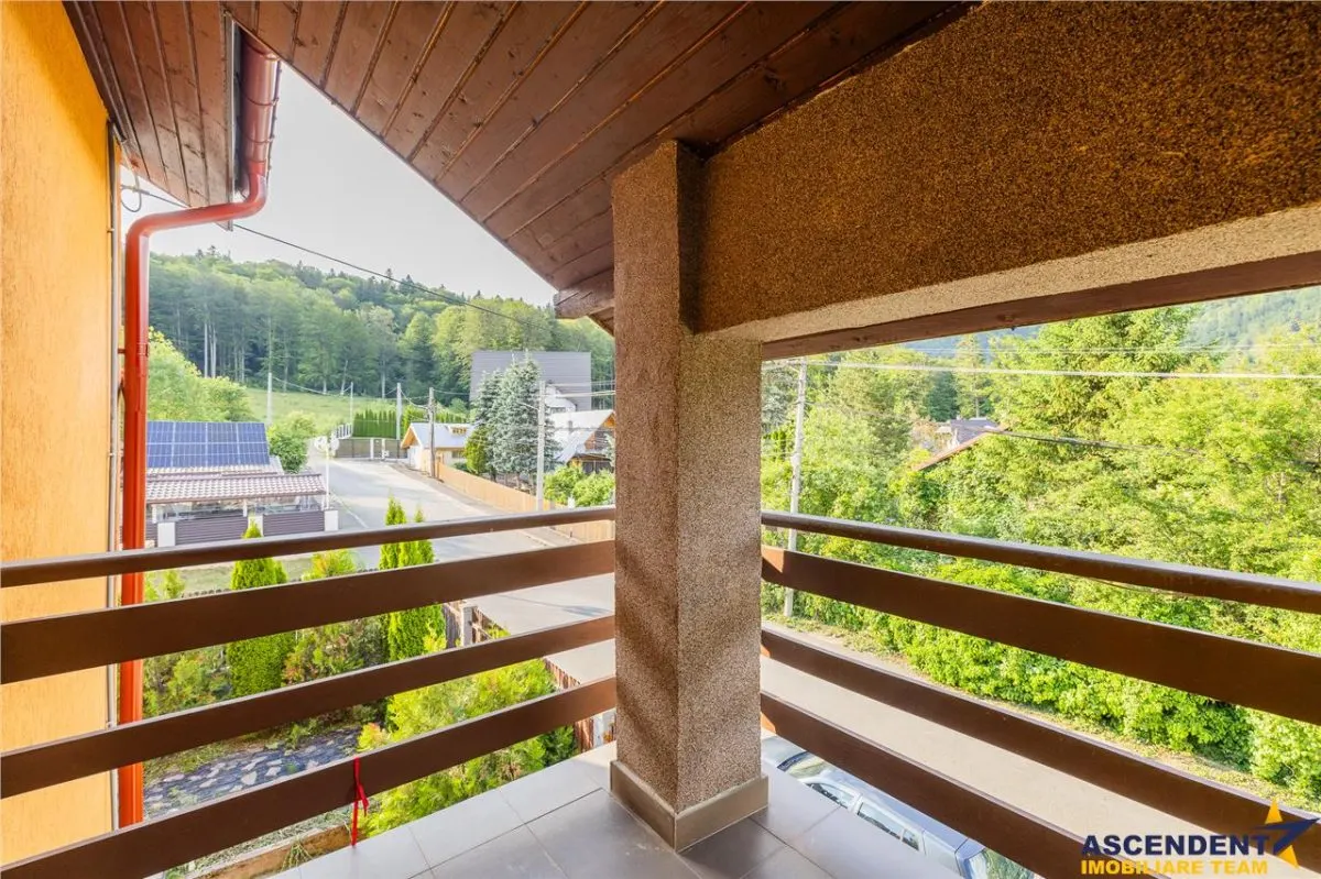 Vila stil si cu potential turistic, +8camere, 6 bai, panorama, terase, gradina, Busteni, Valea Alba. - foto 21