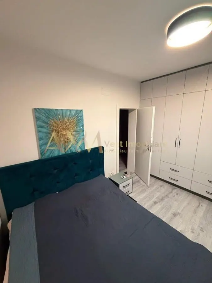 Vanzare 1/2 duplex 4 camere - foto 8