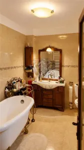 Apartament 3 camere cu curte proprie de vanzare in Ploiesti, Zona Zero - Parter duplex - foto 3