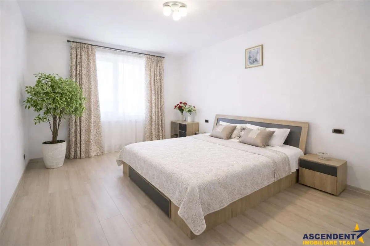 Premium Clasa A, 75mp, luminos, mobilat, echipat, ca nou, panorama, Tractorul, Brasov - foto 3