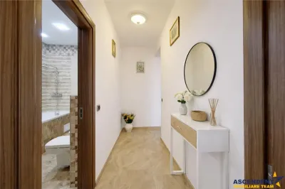 Premium Clasa A, 75mp, luminos, mobilat, echipat, ca nou, panorama, Tractorul, Brasov - foto 4