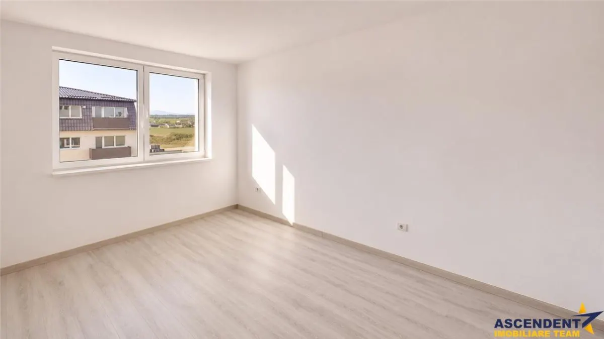 Apartament regim vila, terasa, eficienta termica, parcare, Sanpetru, Brasov - foto 3
