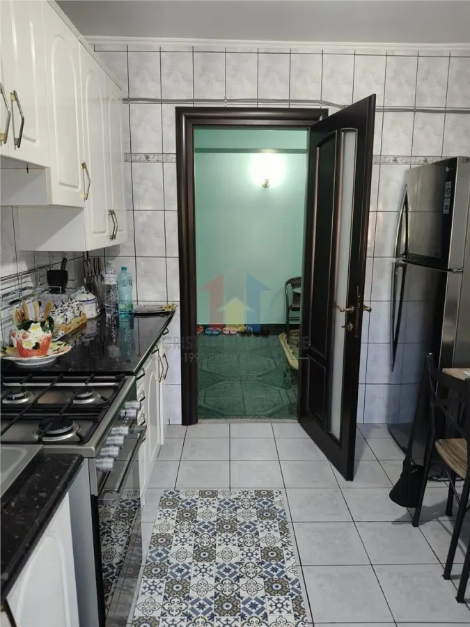 3 camere confort 1, etaj 1, Mobilat si Utilat, Vidin - foto 7