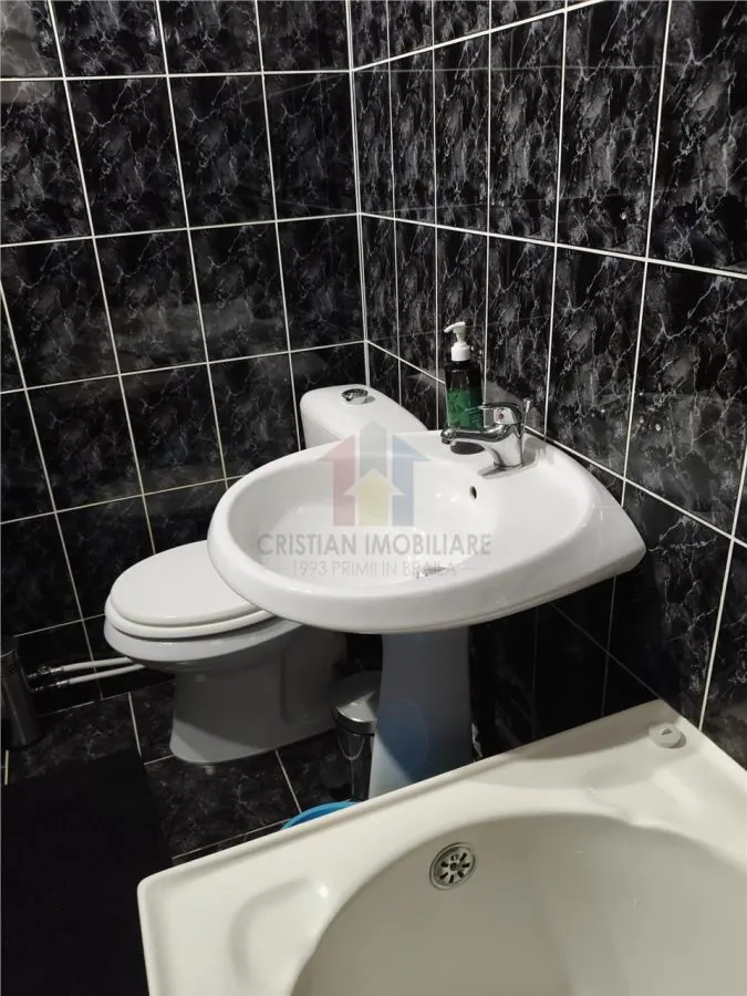 3 camere confort 1, etaj 1, Mobilat si Utilat, Vidin - foto 10