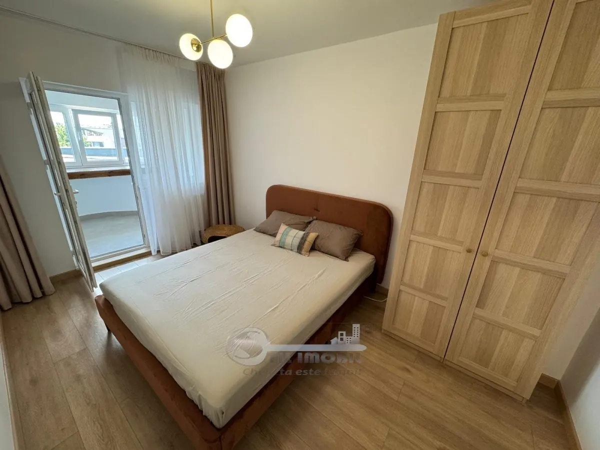 Apartament 3 camere Decomandat | Ultracentral Târgu Cucu | 71 mp | Mobilat - foto 3