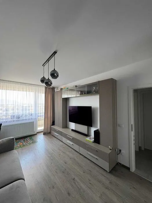 Are client suna marti 17.08.Apartament 2 camere Tractorul Grandis Residence,parcare,mobilat-utilat 142800 Euro - foto 1