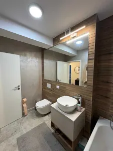 Are client suna marti 17.08.Apartament 2 camere Tractorul Grandis Residence,parcare,mobilat-utilat 142800 Euro - foto 6