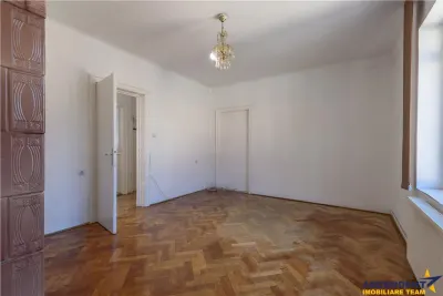 O proprietate care isi pastreaza valoarea: farmec autentic si locatie premium - foto 12