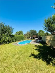 Casa de vanzare cu piscina  zona Vrancei - foto 7