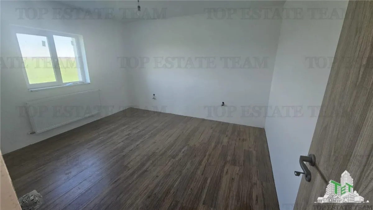 Vila 6 camere (dormitoare parter) cu teren 500mp in Ciorogarla - foto 8