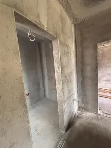 DUPLEX SPATIOS , MOSNITA NOUA, BUCATRIE INCHISA, 125MP UTILI, 5 CAMERE. - foto 12