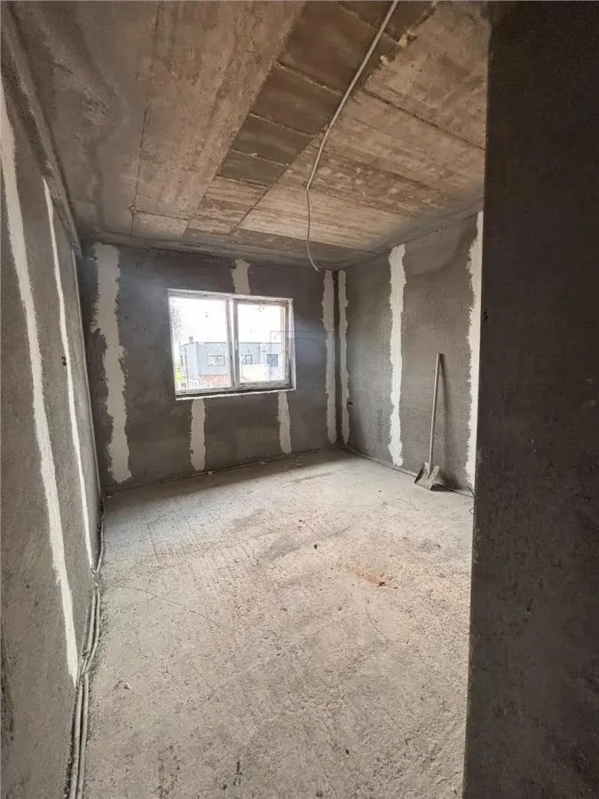 DUPLEX SPATIOS , MOSNITA NOUA, BUCATRIE INCHISA, 125MP UTILI, 5 CAMERE. - foto 4