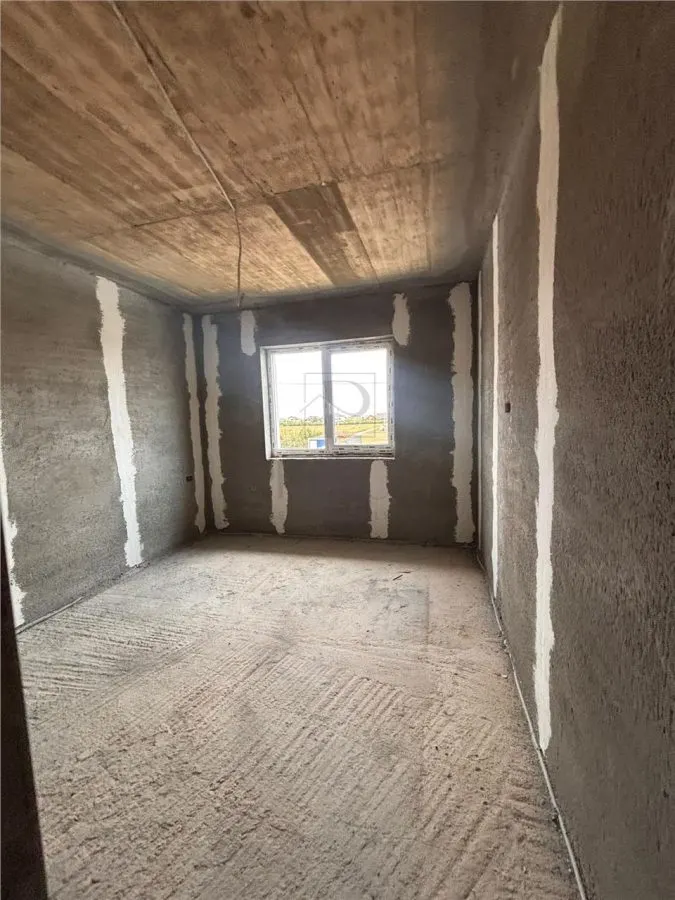 DUPLEX SPATIOS , MOSNITA NOUA, BUCATRIE INCHISA, 125MP UTILI, 5 CAMERE. - foto 7