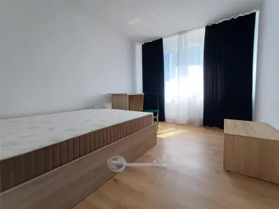 Apartament 3 Camere Decomandat, Ideal pentru 3 Studenți, P-ța Chirilă â€“ Tătărași - Iasi