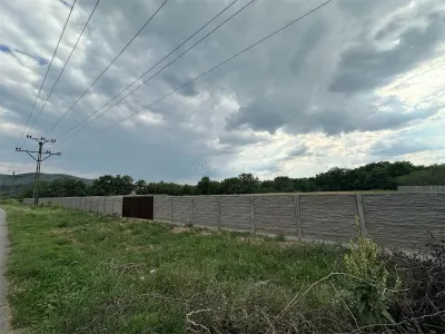 Bocsa Romana, De Inchiriat, Teren Intravilan 8.500mp, strada principala - foto 8