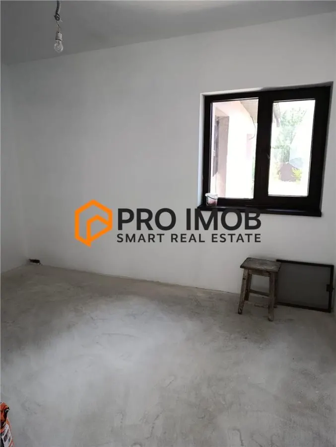 Casa tip P+M zona Capatanesti - foto 5