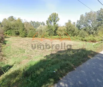 Teren intravilan, cadru natural lângă râu - Finteusu Mic