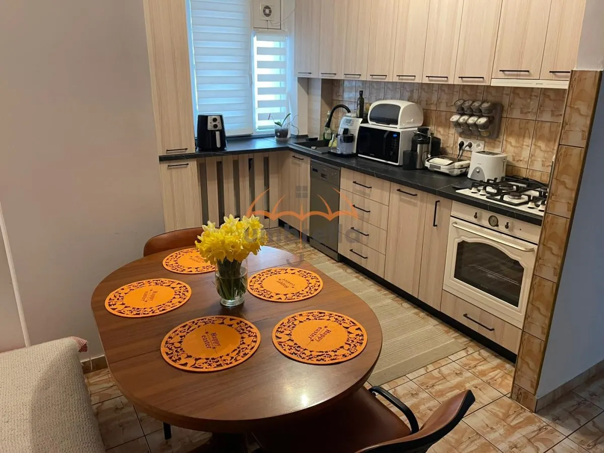 Apartament 4 camere la cheie + GARAJ, zona Spital TBC - foto 2