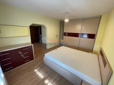 OPORTUNITATE | Apartament spațios cu 4 camere, boxă și 2 balcoane â€“ Zonă Ultracentrală & Liniștită - foto 3