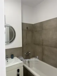 Apartament 2 camere SILK DISTRICT-- 530 EURO - foto 14