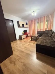 Apartament 3 Camere Decomandat Zona Tomis Nord - foto 2