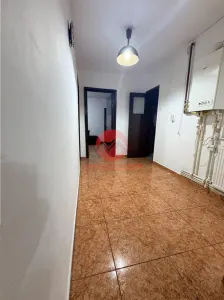 Apartament 3 Camere Decomandat Zona Tomis Nord - foto 7