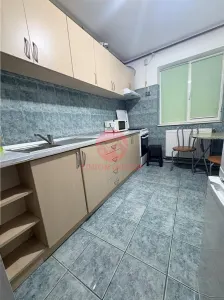 Apartament 3 Camere Decomandat Zona Tomis Nord - foto 9