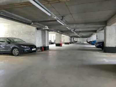 SE VINDE 3 CAMERE DECOMANDAT CU TERASA 22MP+BALCON - foto 17