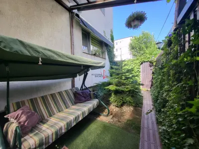 3 CAMERE DECOMANDAT + 2 PARCARI + 30MP CURTE IN PROPRIETATE - foto 2