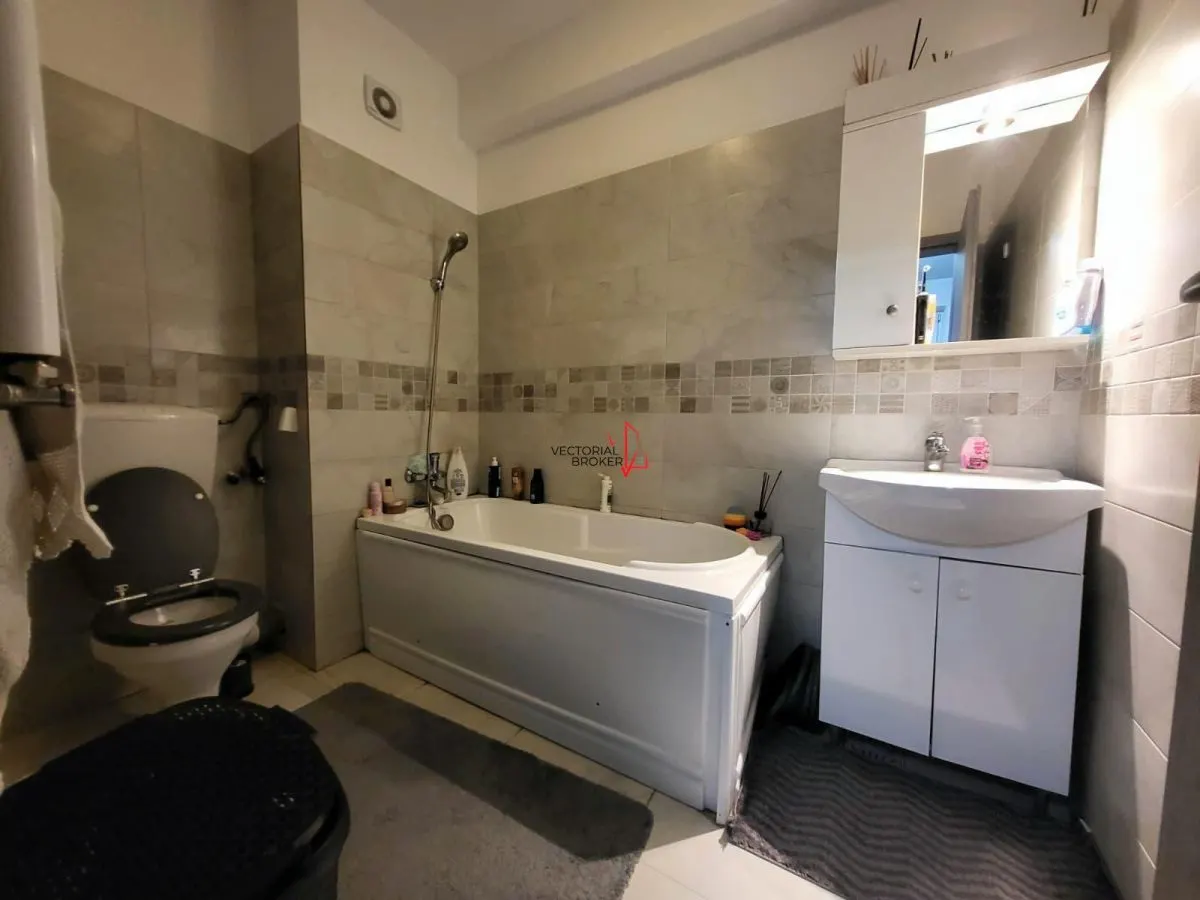 3 CAMERE DECOMANDAT + 2 PARCARI + 30MP CURTE IN PROPRIETATE - foto 16