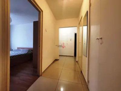 LA 2 PASI DE  METROU /  2 CAMERE  DECOMANDAT CU BOXA - foto 7