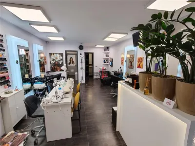 Spatiu comercial + salon de infrumusetare ACTIV - foto 3