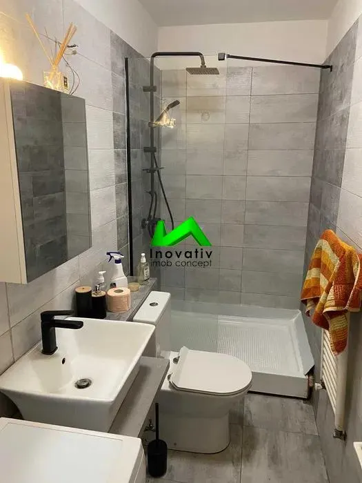 Apartament de vanzare 2 camere decomandat Sibiu Strand - foto 5