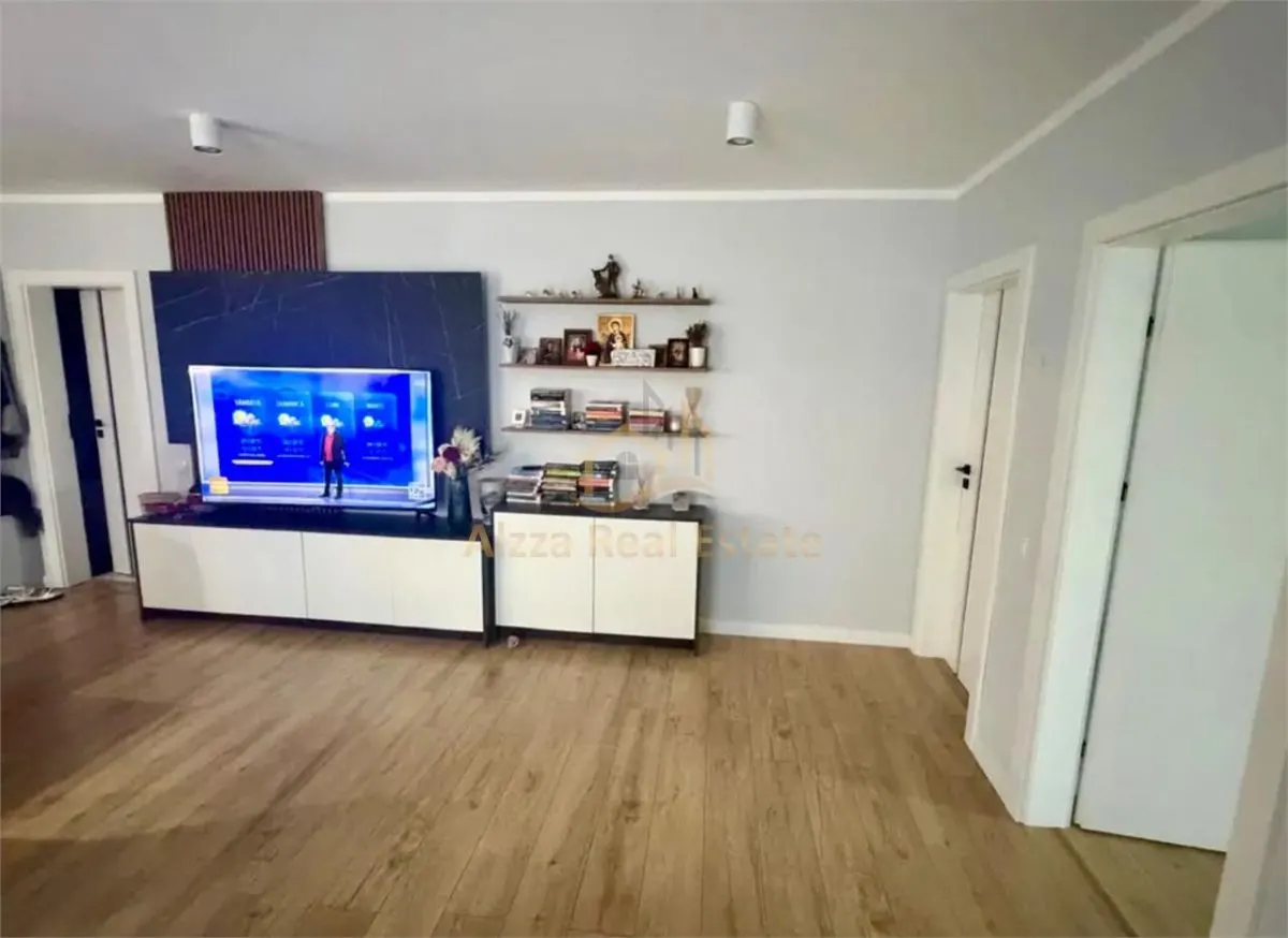 ALZZA REAL ESTATE-- Inchiriez apartament 3 camere, iris, strada oasului, cluj napoca - foto 1